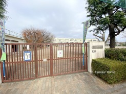 幸小学校