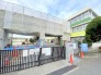 中神小学校 272m