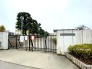 清泉中学校 895m