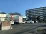ファミリーマート昭島中神町店 387m