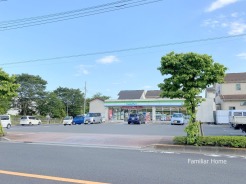 ファミリーマート日の出平井店