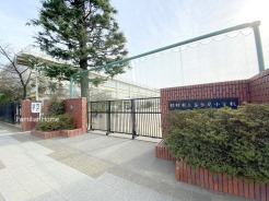 富士見小学校